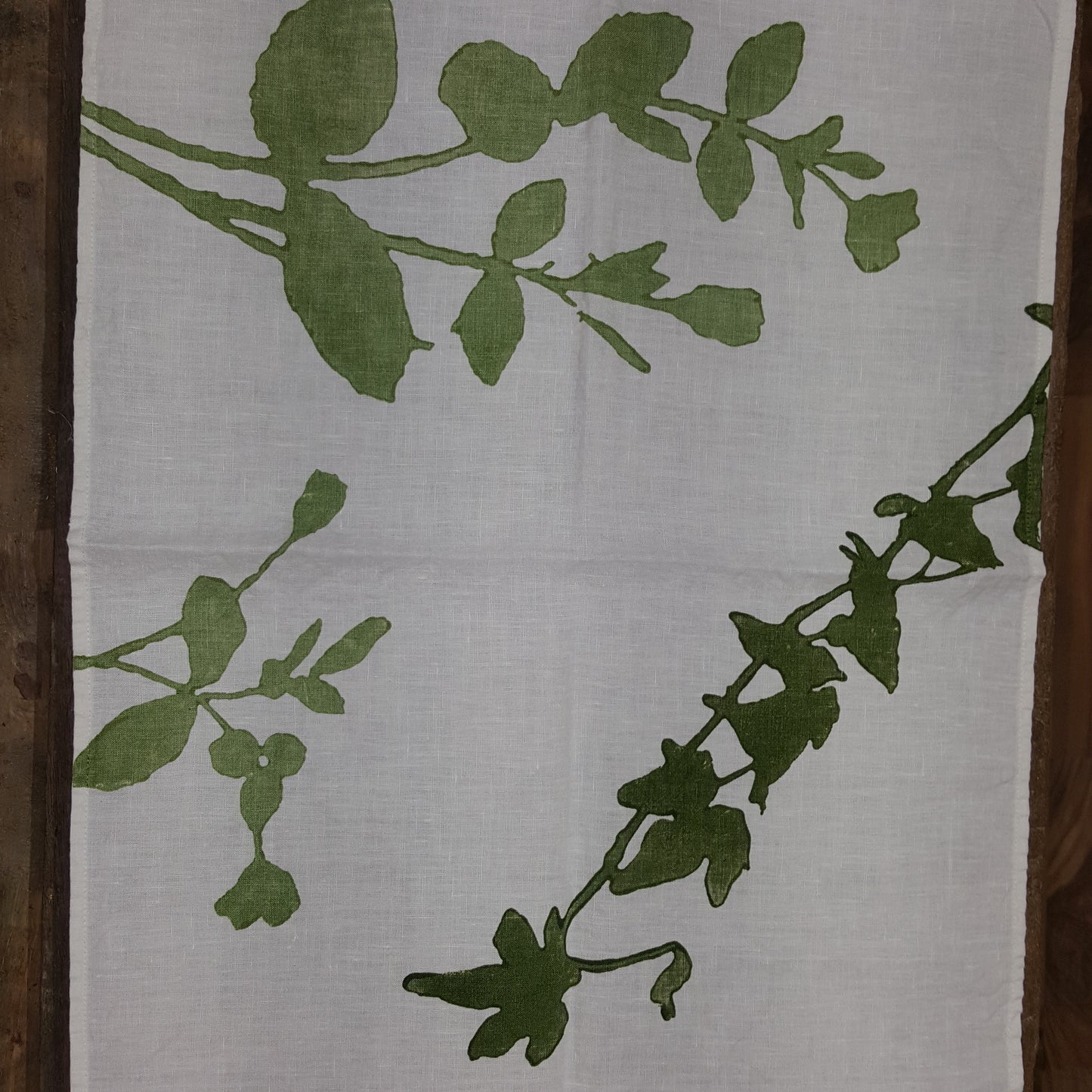 Underplate in natural Linen Giardino Verde Collection