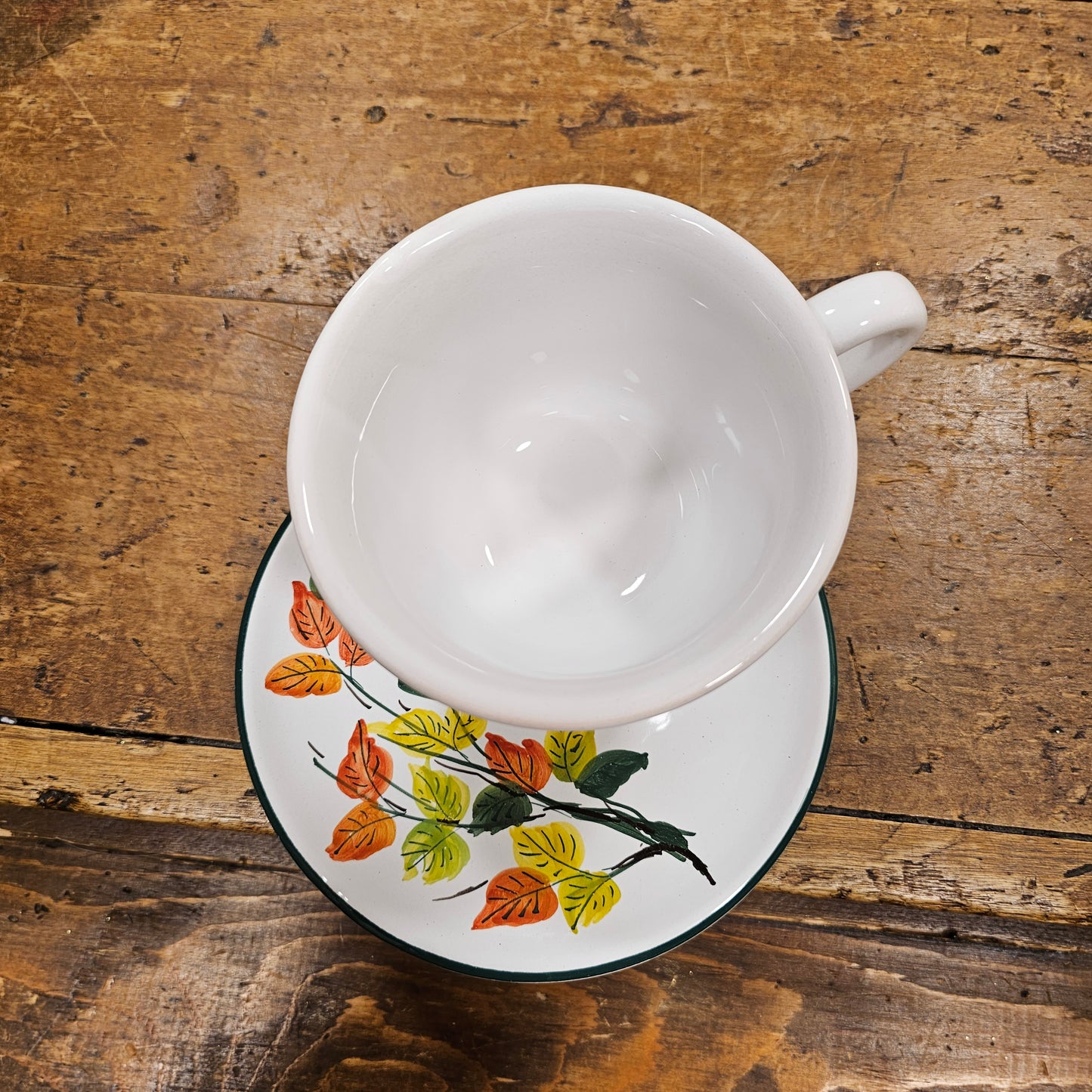 Tazza con Piattino in Ceramica Collezione Foglie