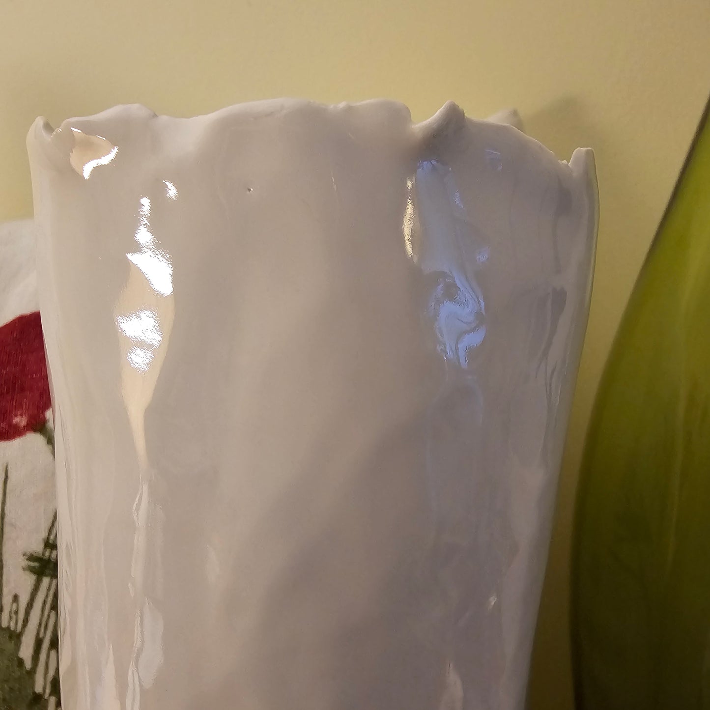 Porcelain vase from the Bocciolo collection