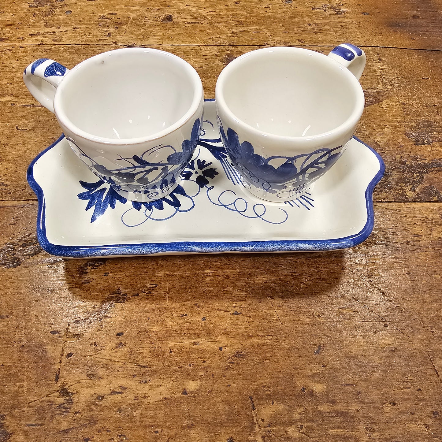 Ceramic coffee service with Romagna decoration