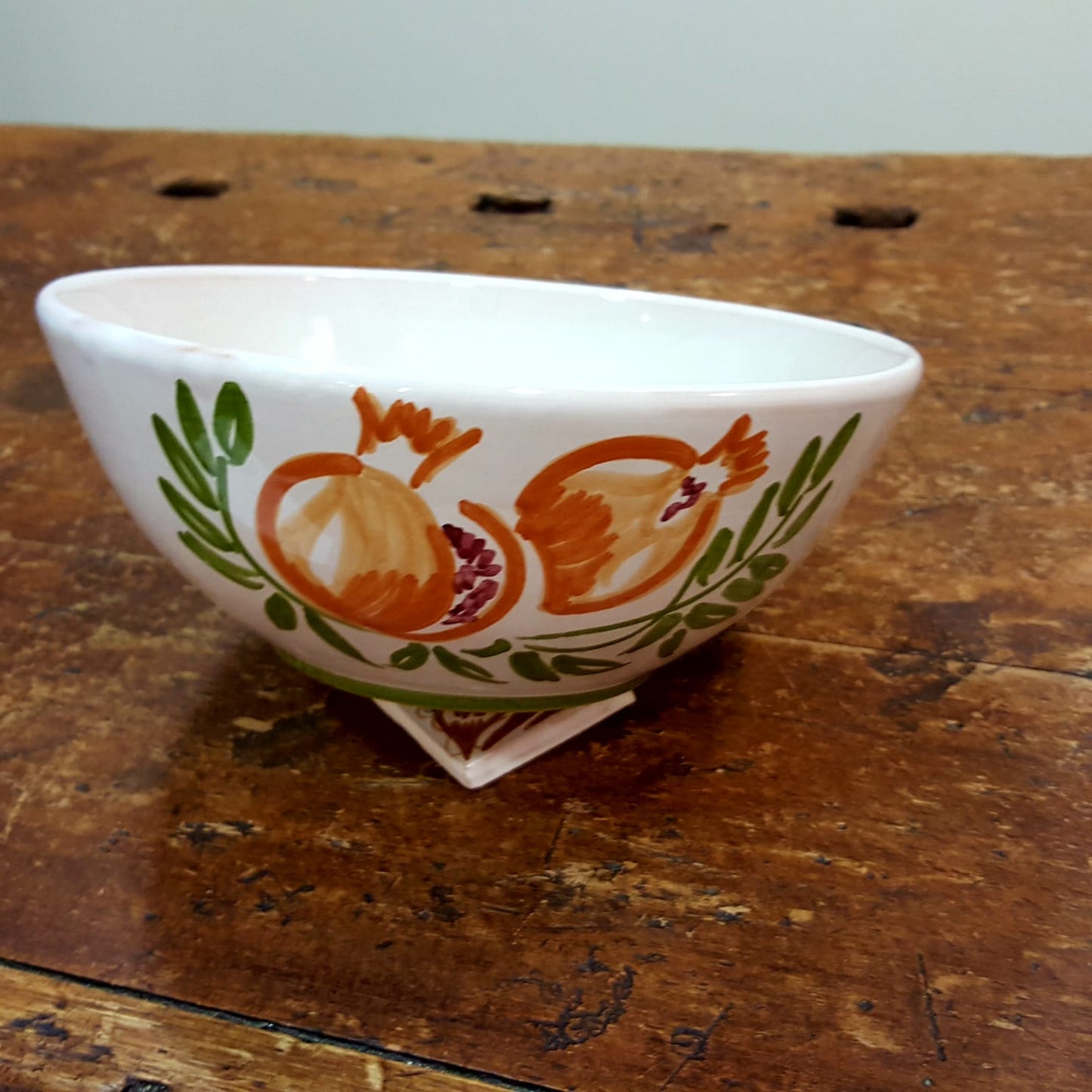 Ceramic salad bowl with pomegranate decoration