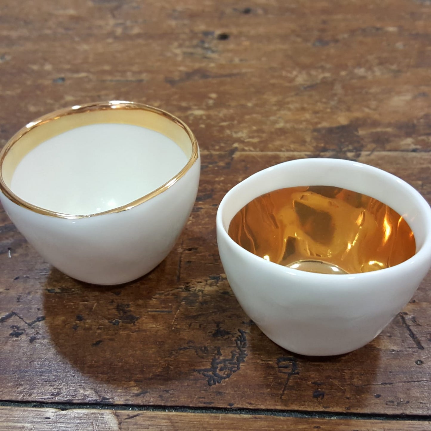 Porcelain and pure gold cups