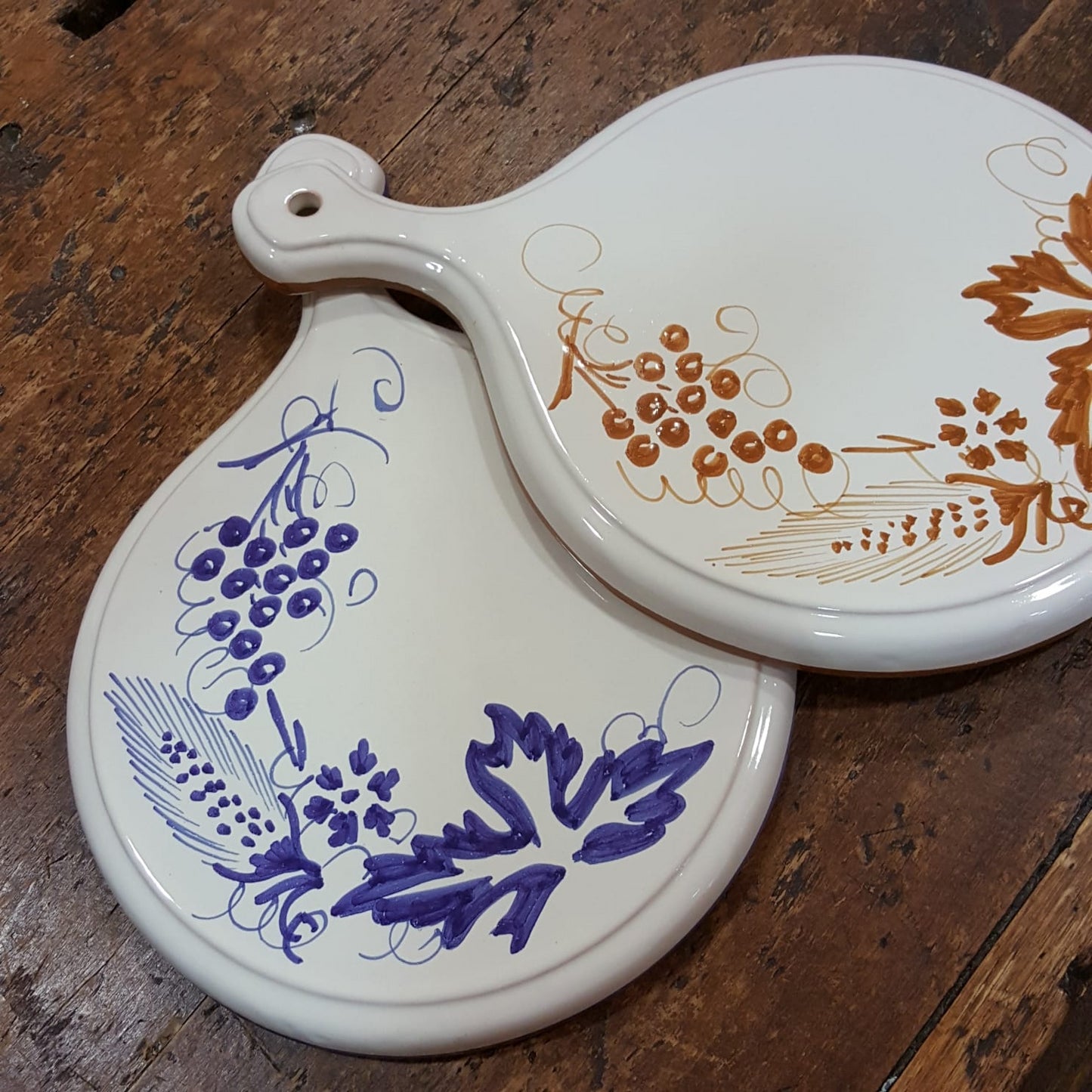 Ceramic cheese cutting board