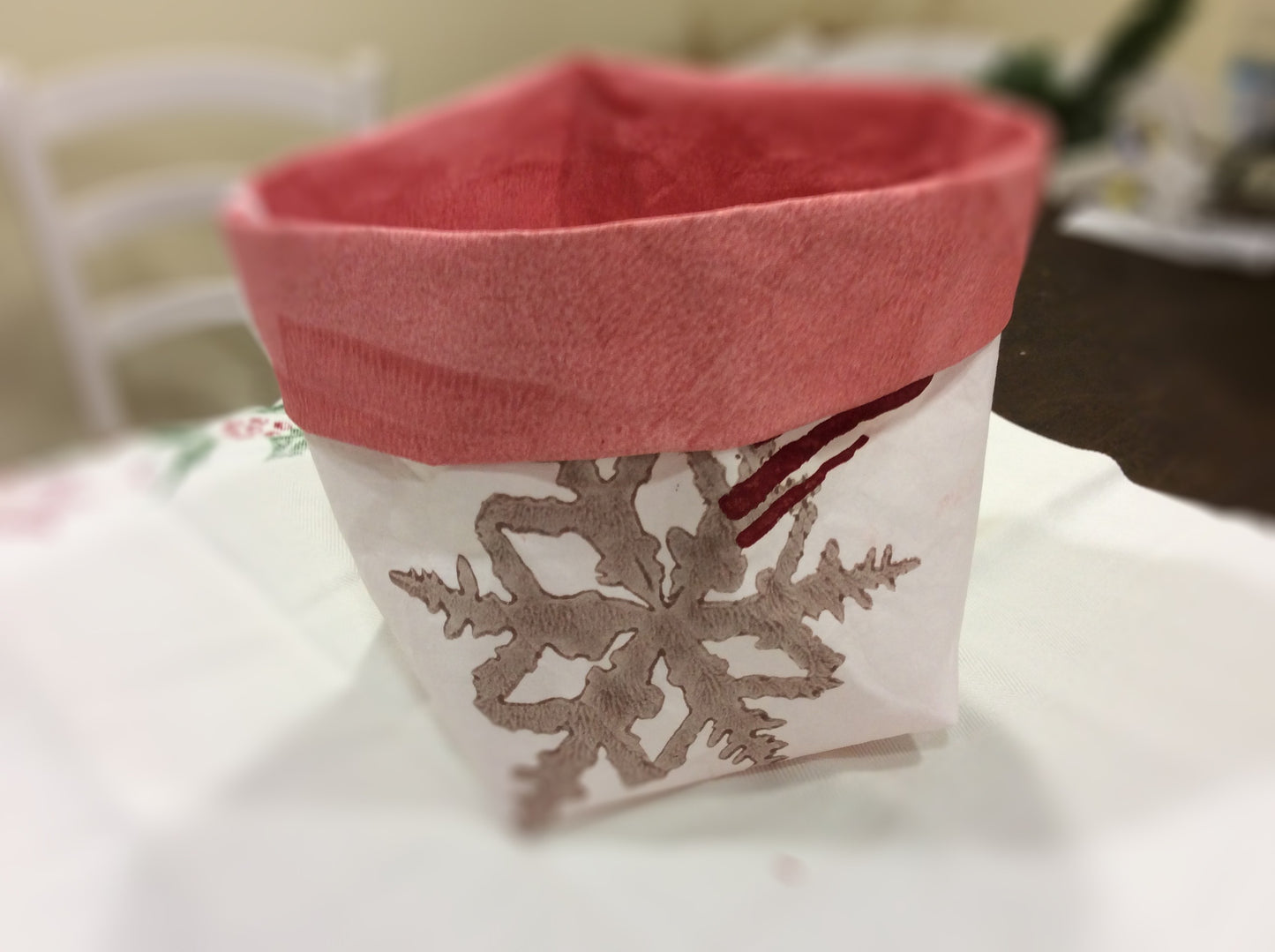 Cestino Porta Pane in carta lavabile Fiocchi e Cuori