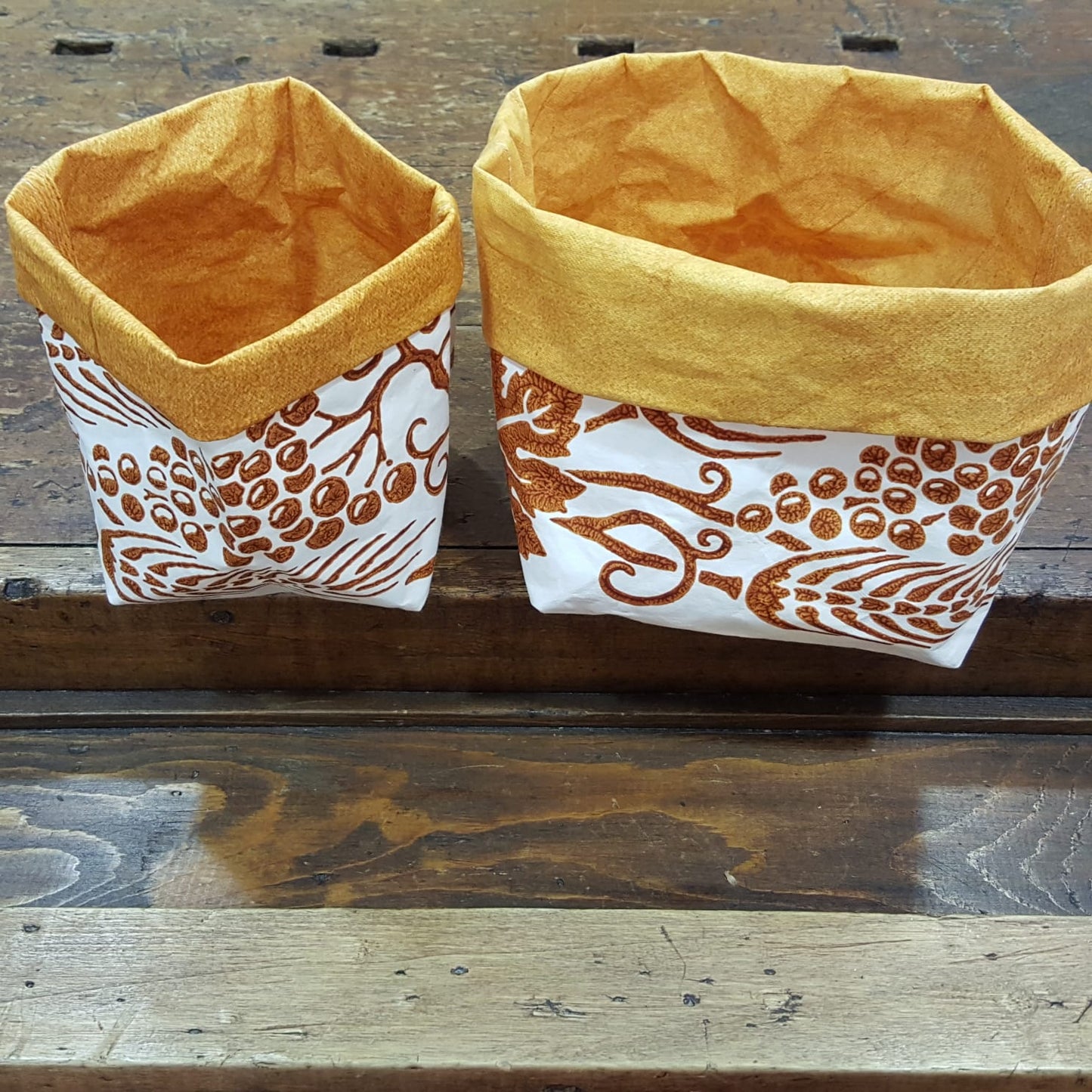 Romagna printed bread basket