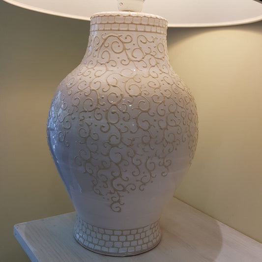 Ceramic lamp with embroidery design