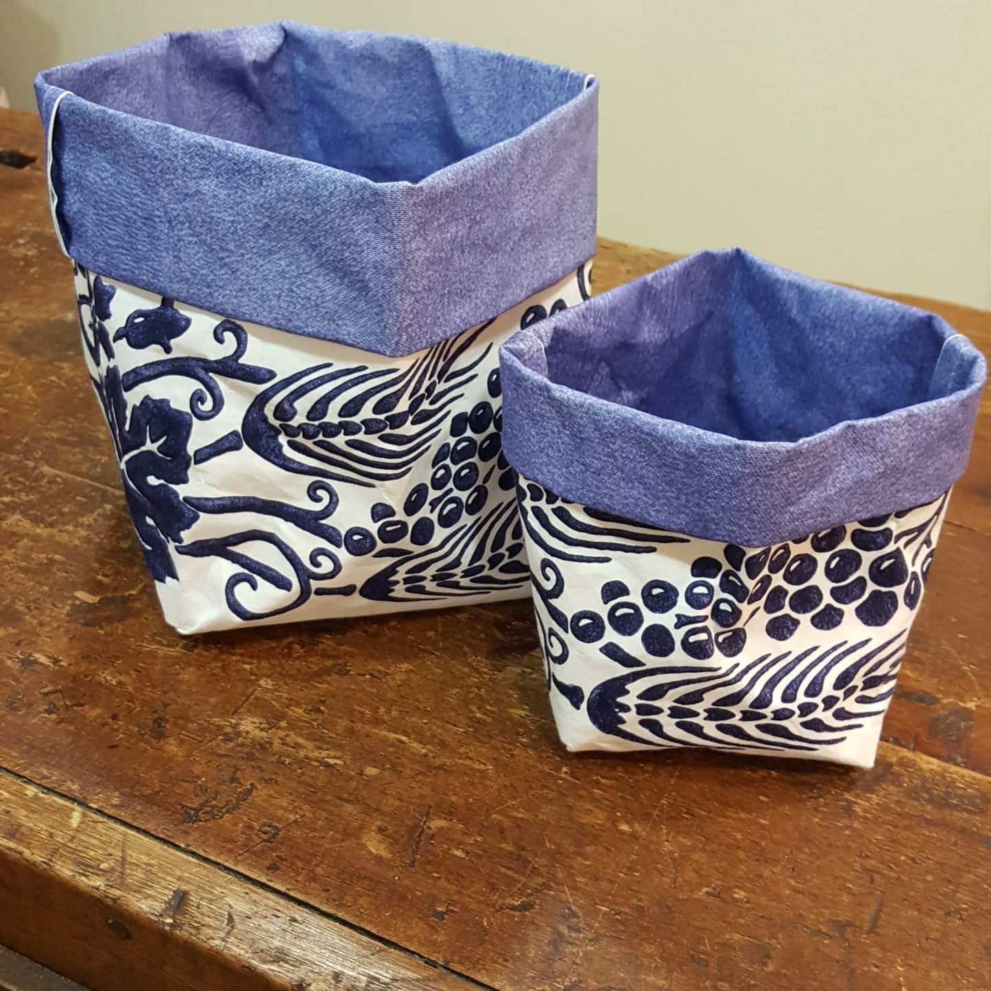 Blue washable paper bread basket