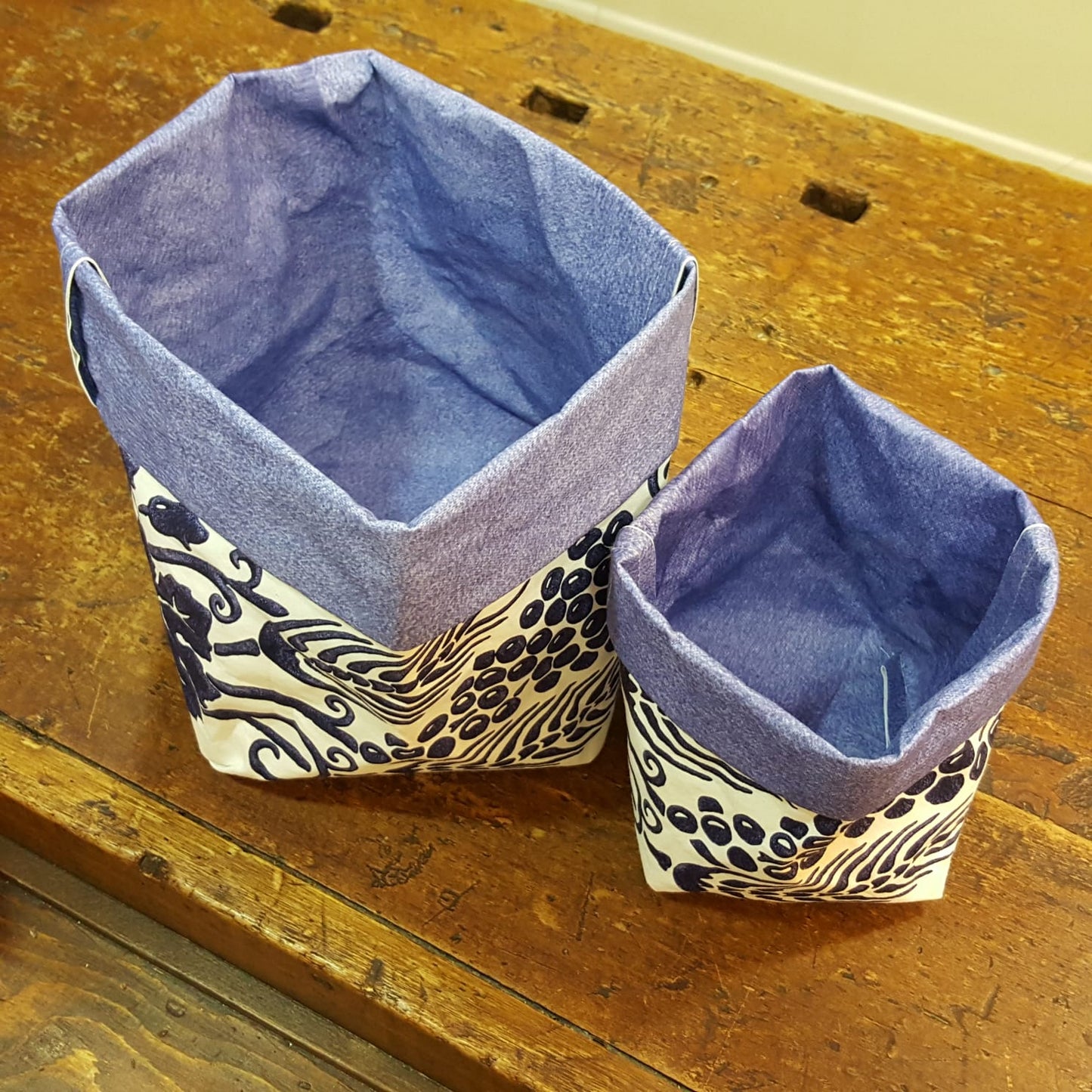 Blue washable paper bread basket