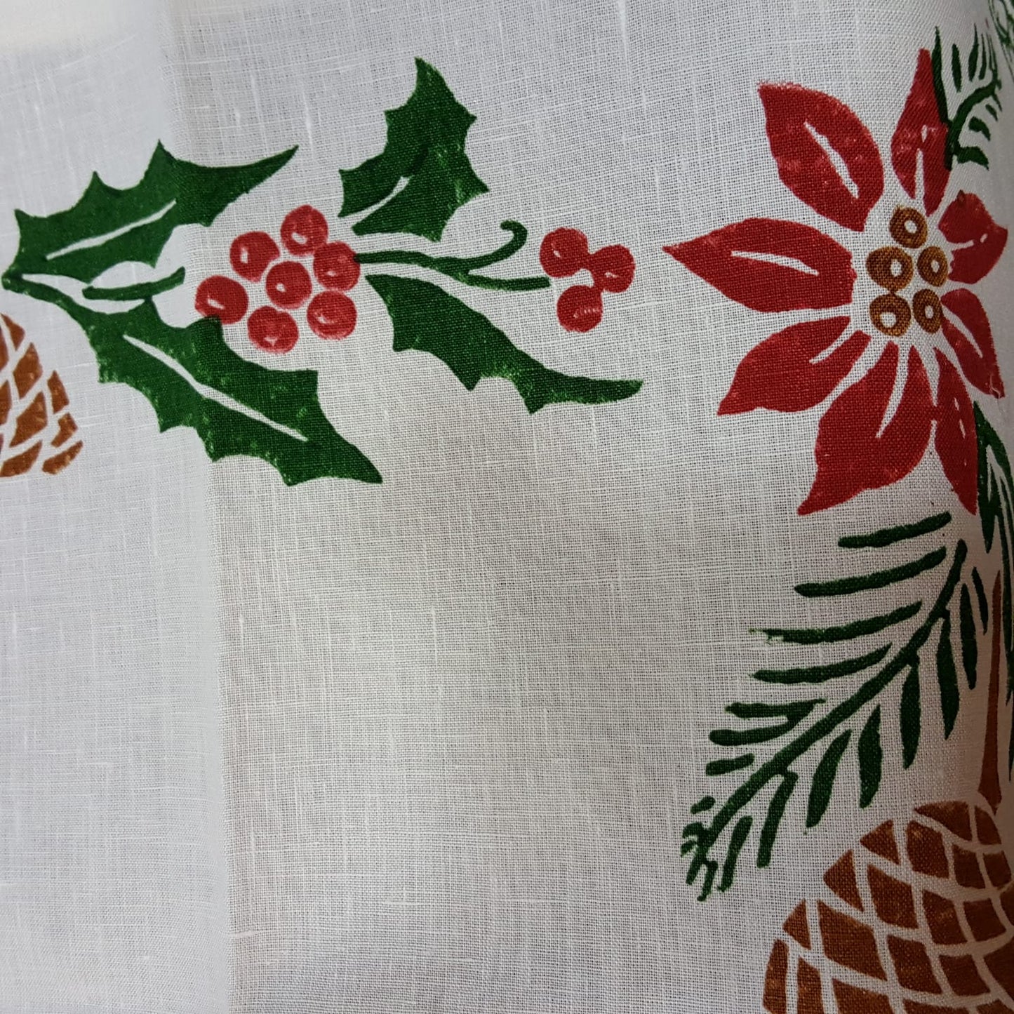 Square Christmas tablecloth Pine cones and Holly collection