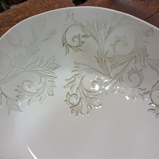 Bowl porcellana bianca collezione Acanto impronta grigia