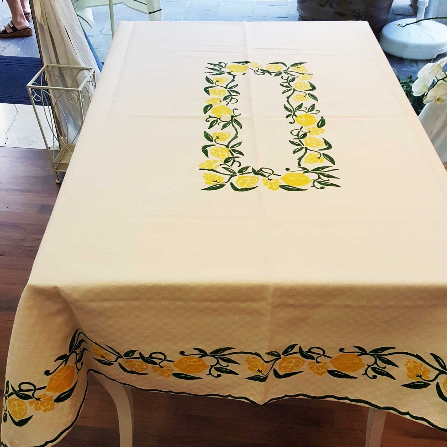 Linen blend tablecloth Lemons Collection