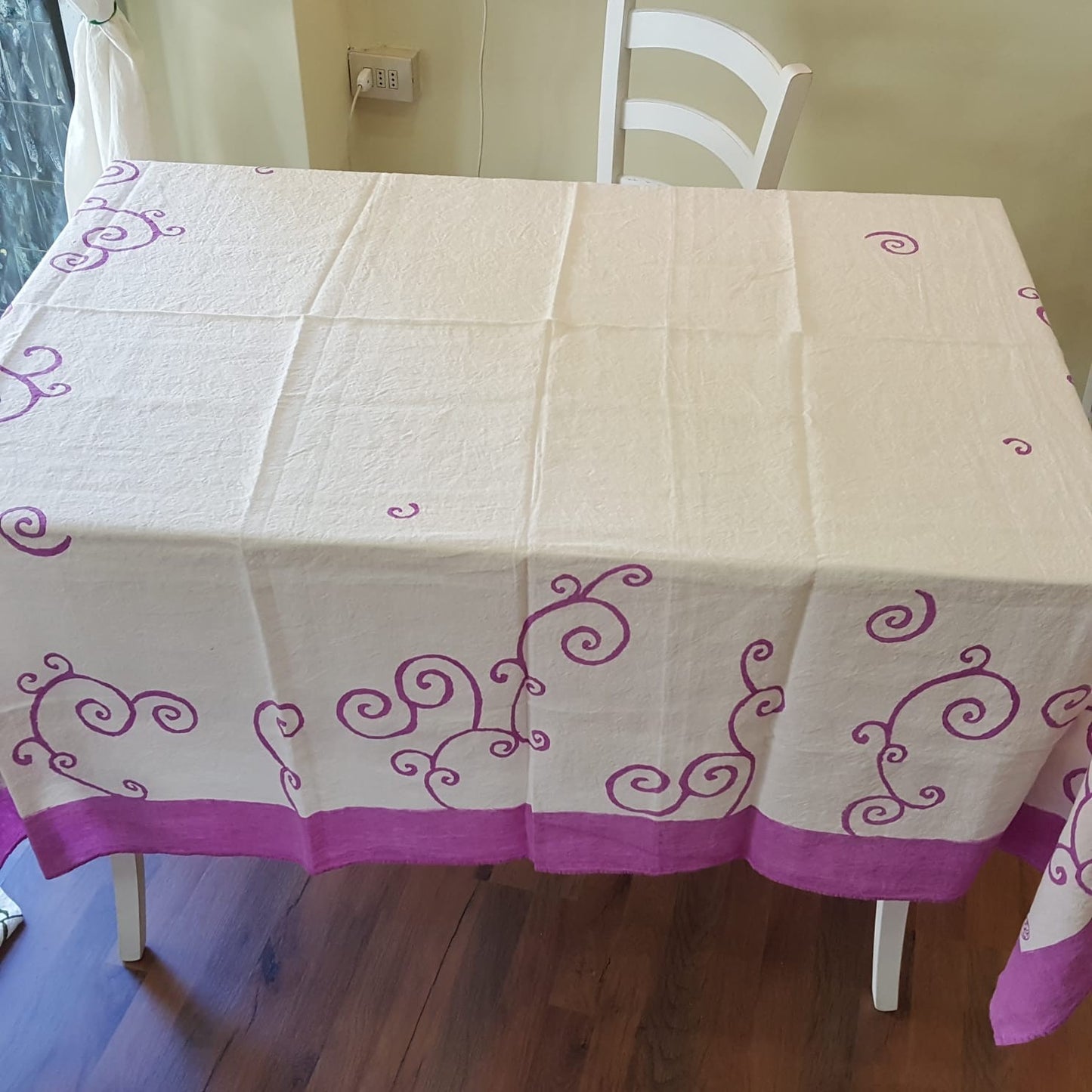 Linen tablecloth Bordo and Ricci Collection