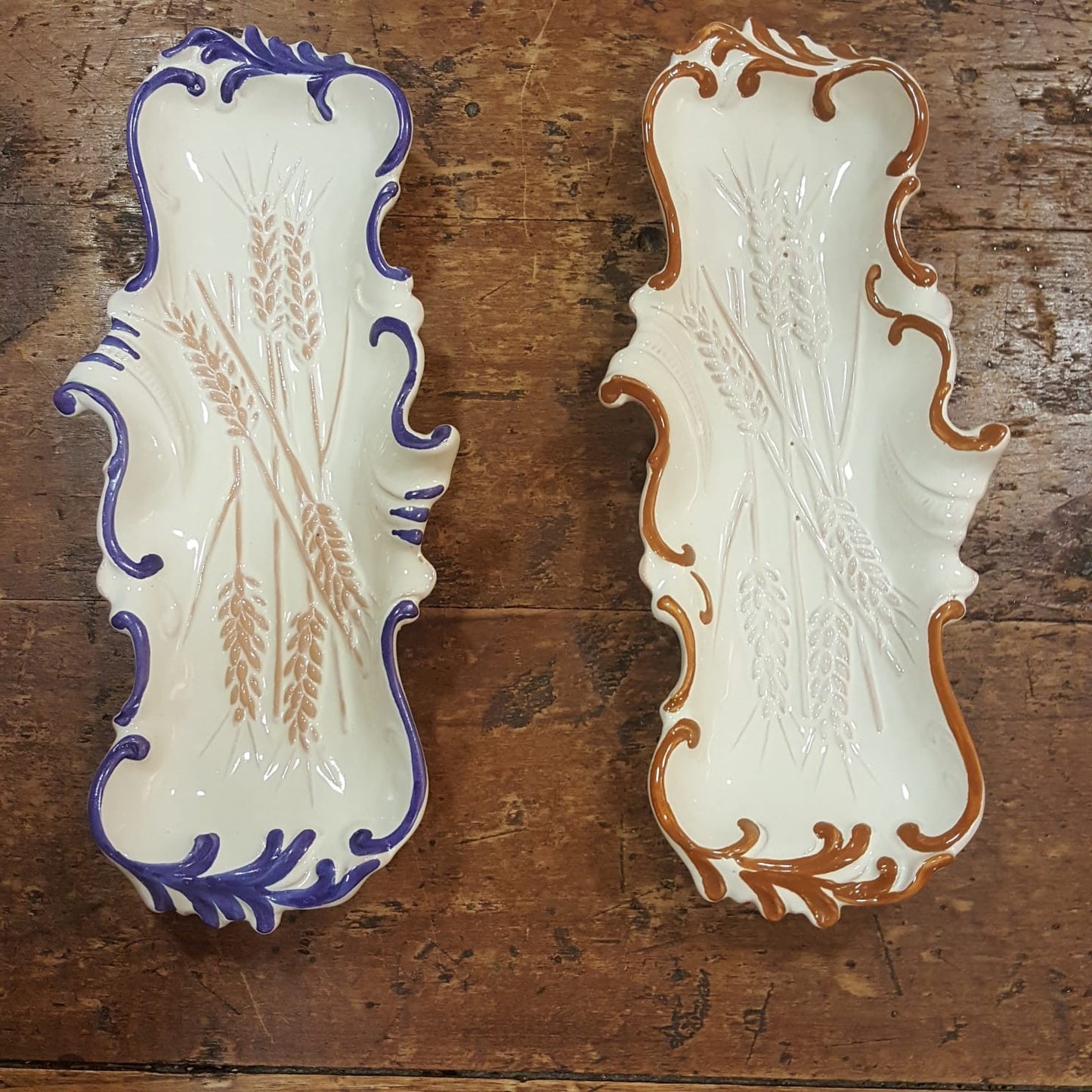 Spoon rest or small ceramic tray