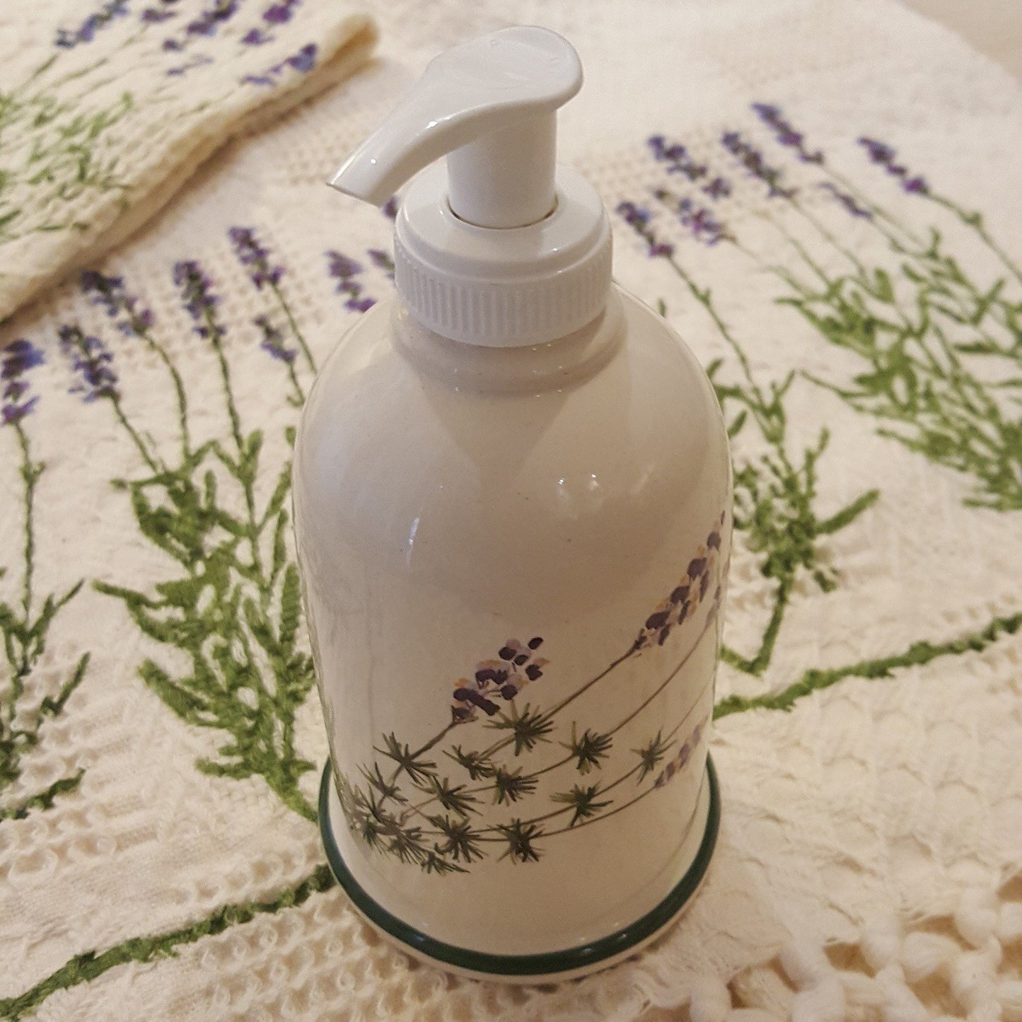 Ceramic Soap Dispenser Lavanda Collection