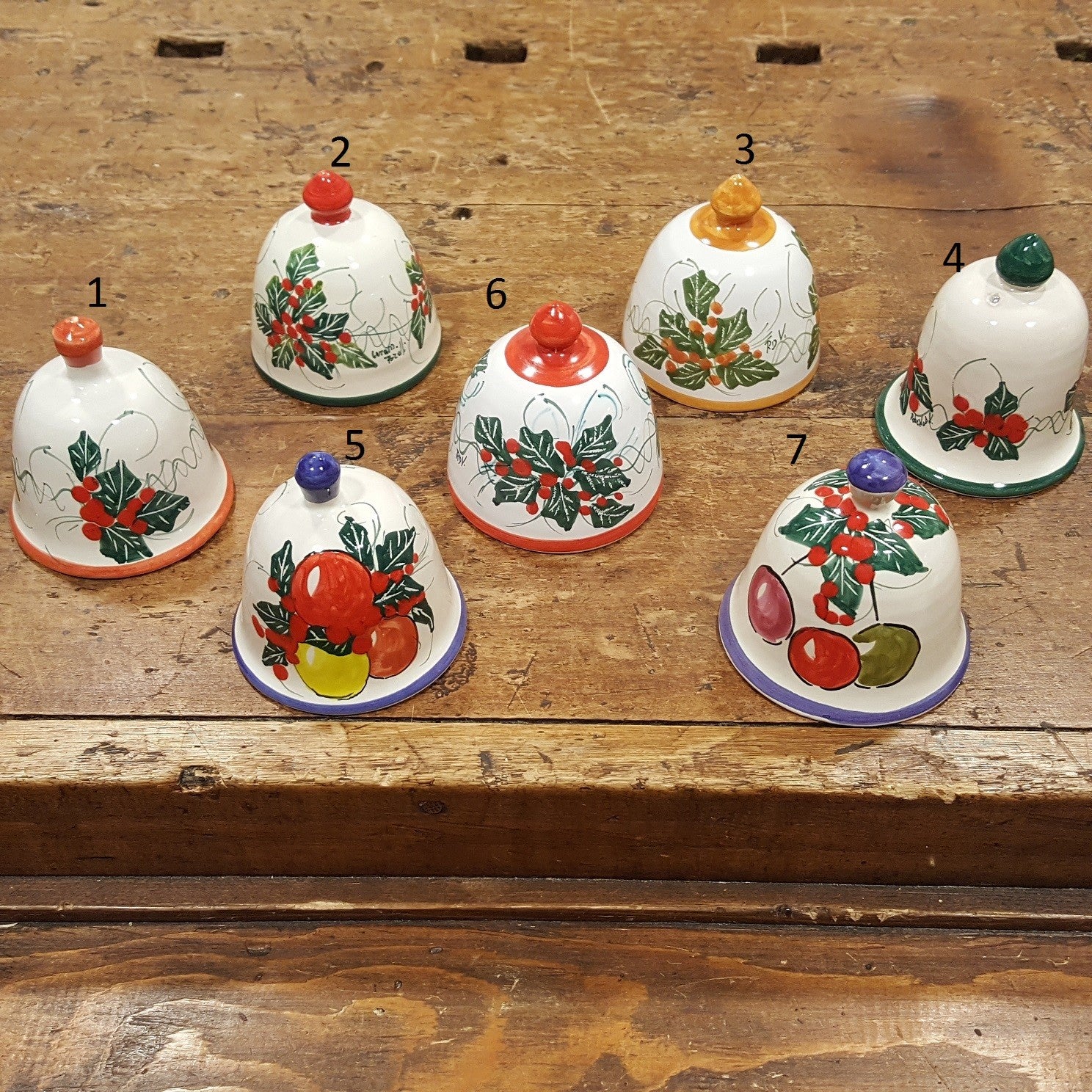 Pallina Natalizia In Ceramica Di Caltagirone, Idea Regalo Con Scatola Dorata E Bianca 800x993 Pallina Natalizia In Ceramica Di Caltagirone, Idea Regalo Con Scatola Dorata E Bianca 800x993