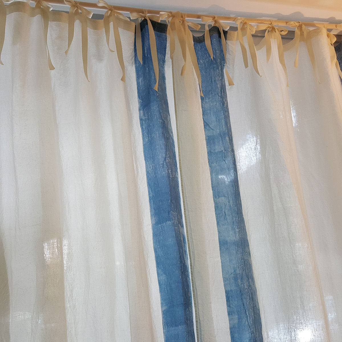 Curtains for the home in pure linen from the panarea collection