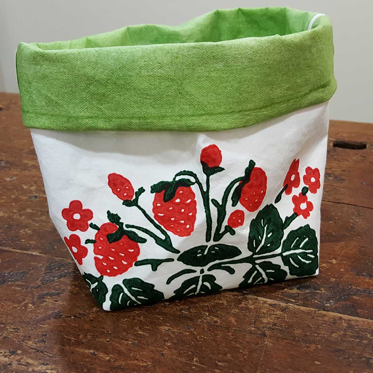 Bread basket with strawberry decoration