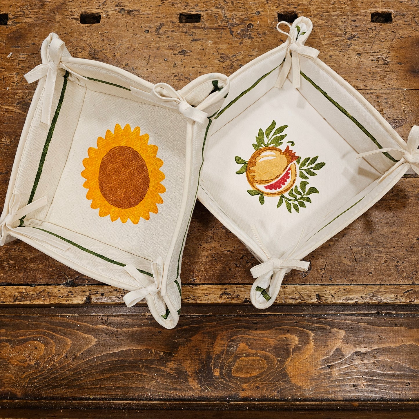 Mixed linen bread basket with sunflower and pomegranate decoration