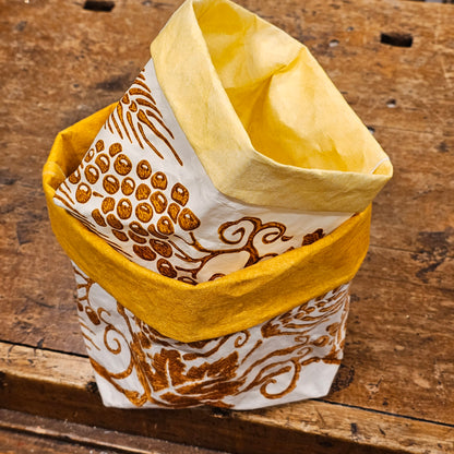 Romagna printed bread basket