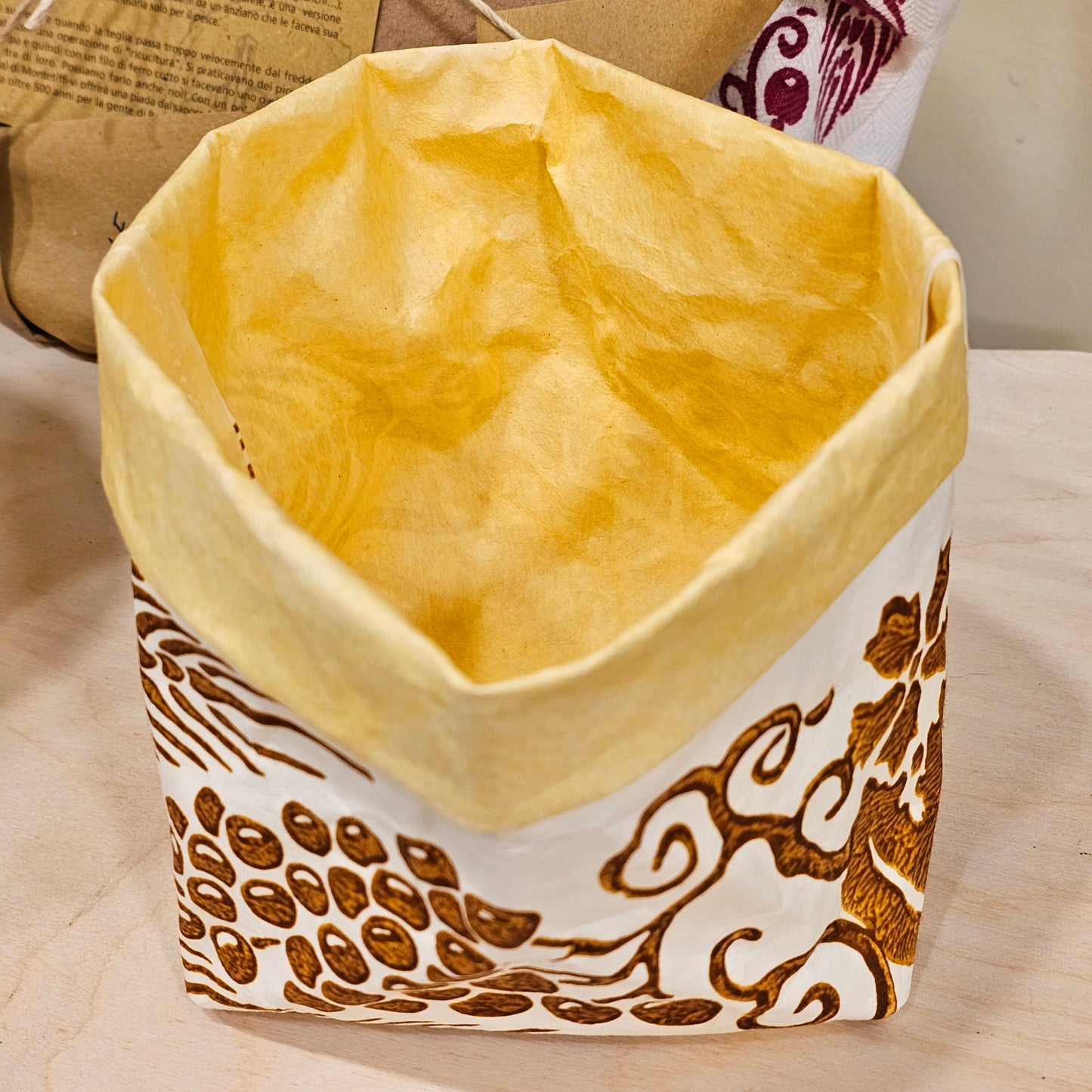 Romagna printed bread basket