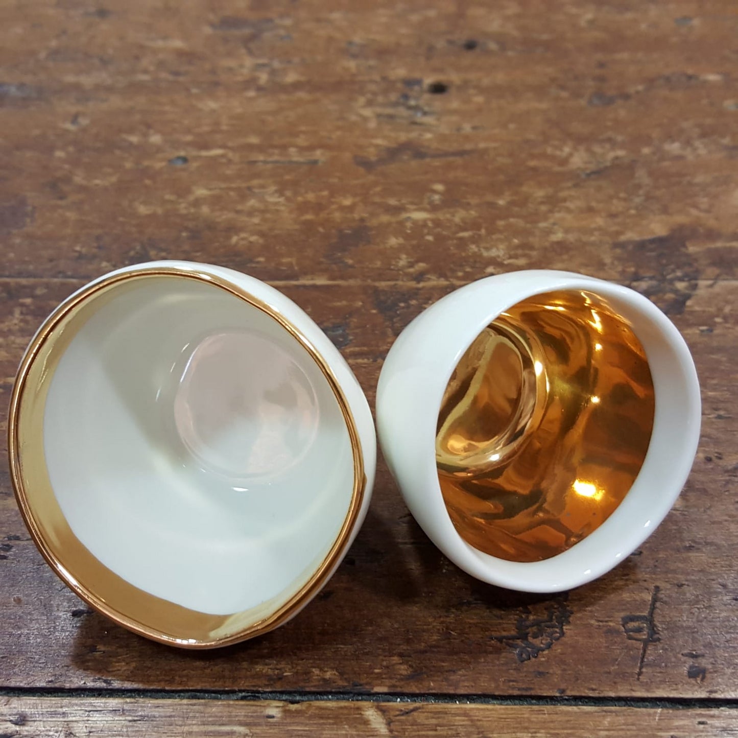Porcelain and pure gold cups