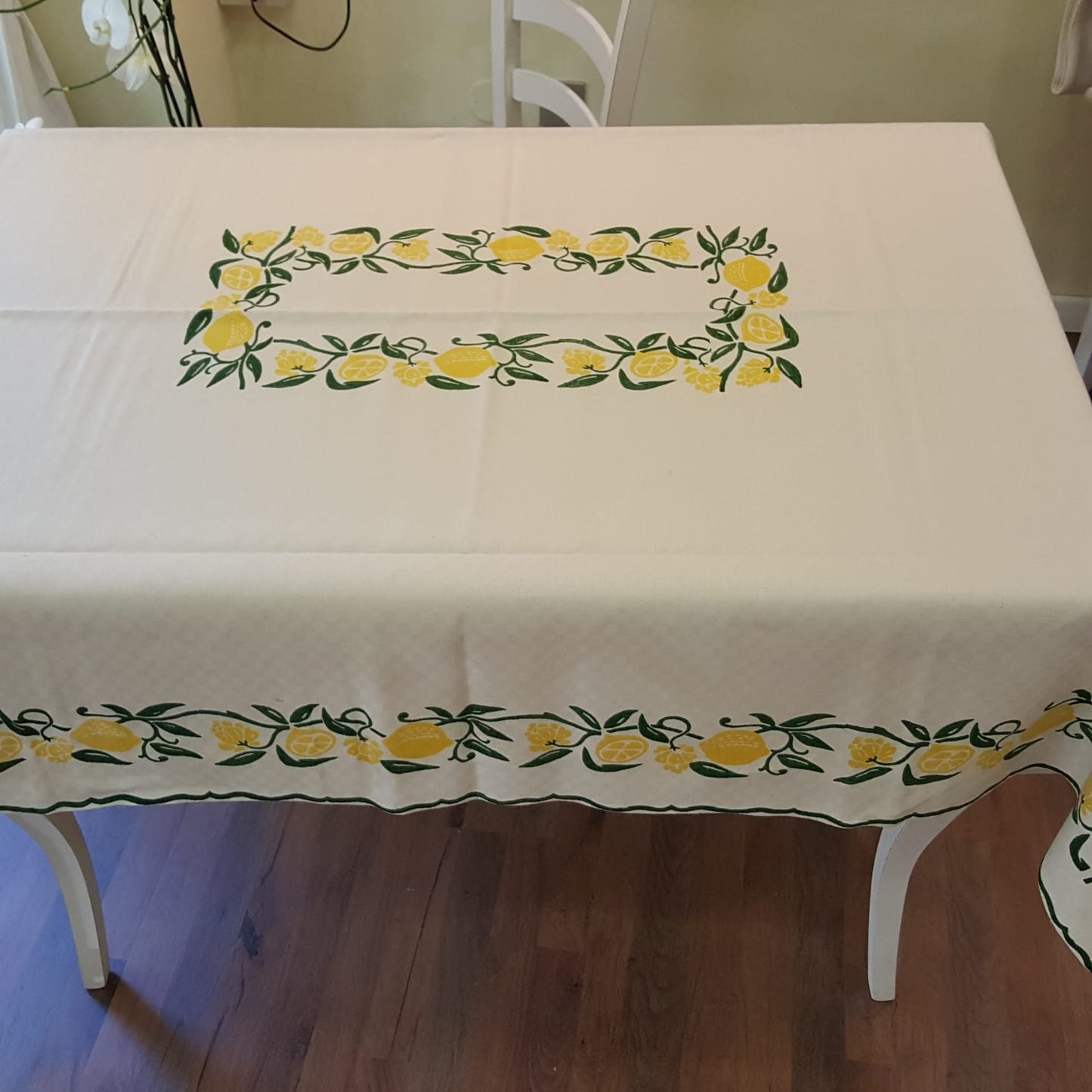 Linen blend tablecloth Lemons Collection