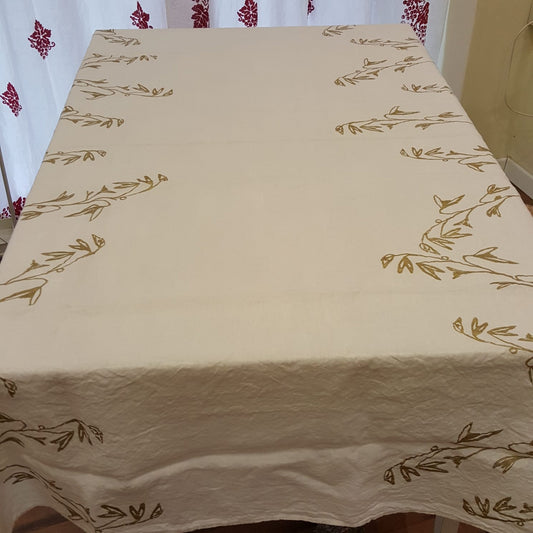 Crumpled natural linen tablecloth Murous collection