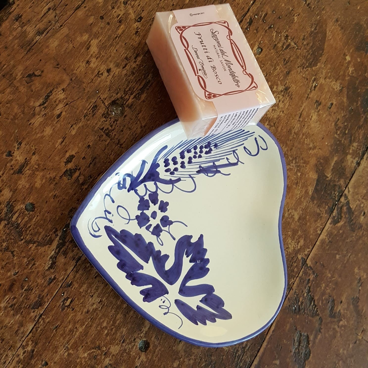Porta saponetta in ceramica forma a cuore collezione spiga e uva – Stampe  Romagnole