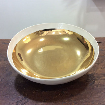 Deep plates handmade in porcelain and gold