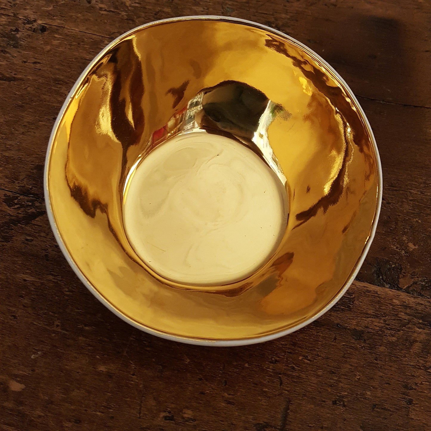 Ciotolina in porcellana spennellata O pieno oro zecchino pieno