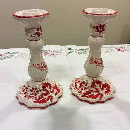 Candeliere in ceramica decorato a mano