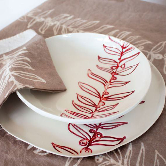 Porcelain plates Naturalia Collection