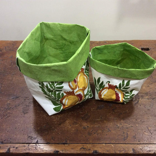 Washable paper basket with pomegranate decoration